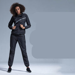 Two-piece sweatsuit with long sleeves